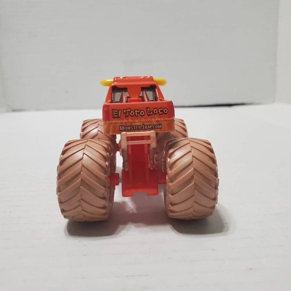 Monster Jam El Toro Loco 1:64 Scale Spin Master Animal Truck Car Toy Vehicle